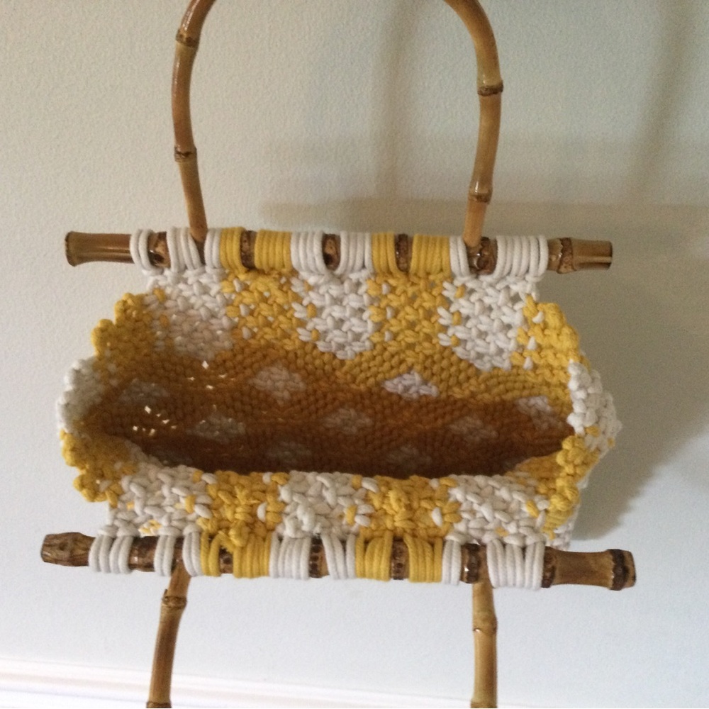 Crochet handbag - Picture 2 of 4